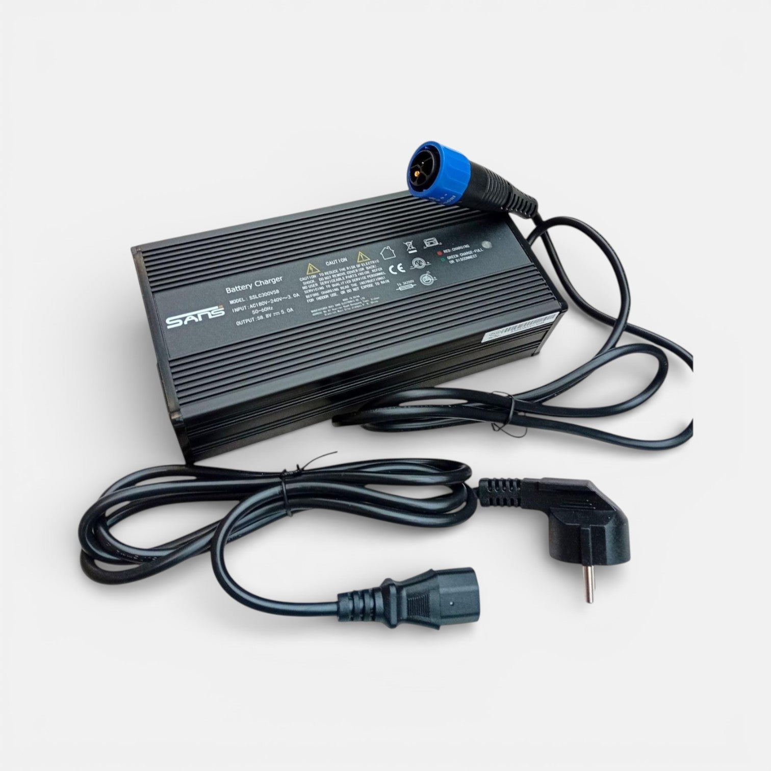 IVA E - GO S8 Oplader - Voordeelscooters.nl