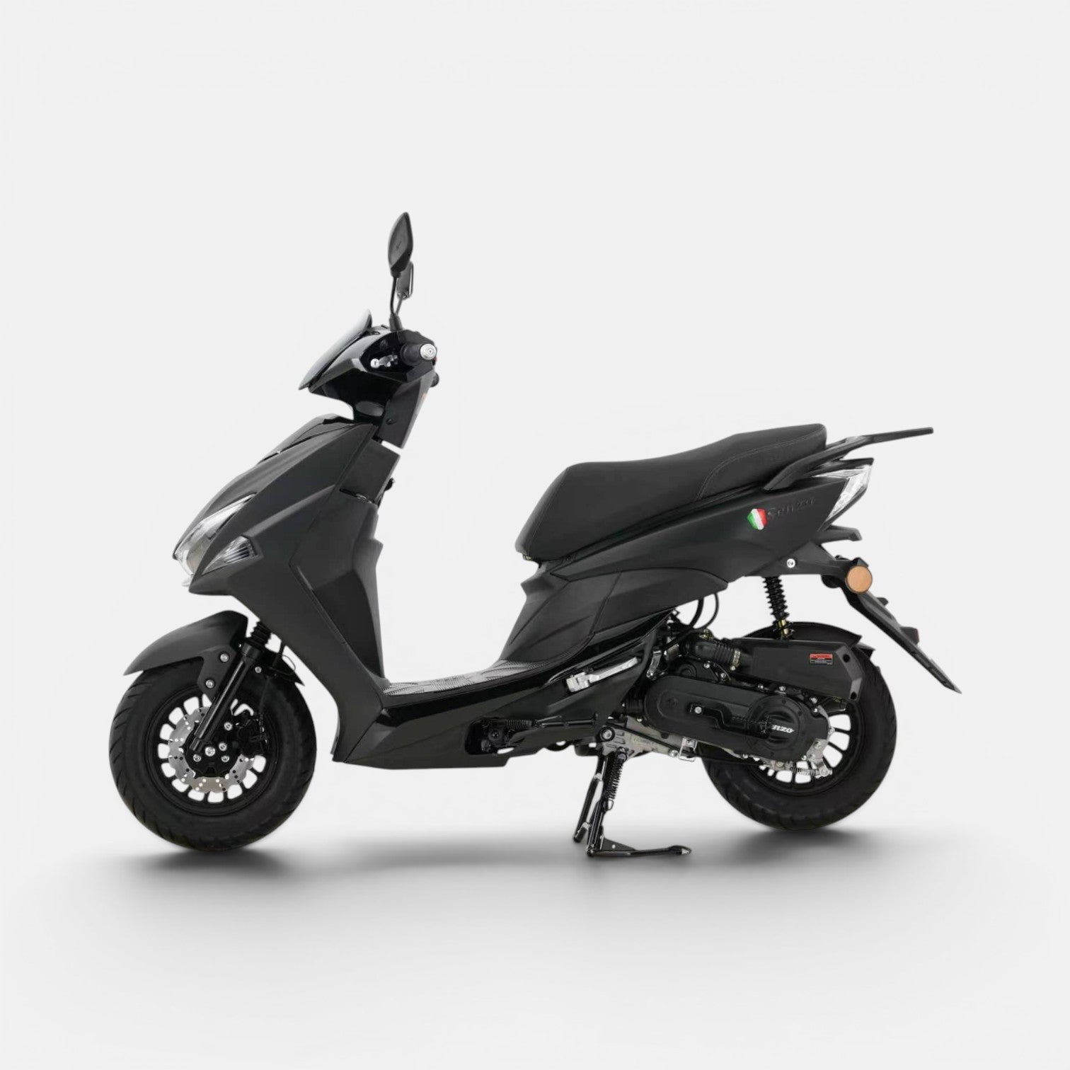 Senzo Carento Matzwart - Voordeelscooters.nl